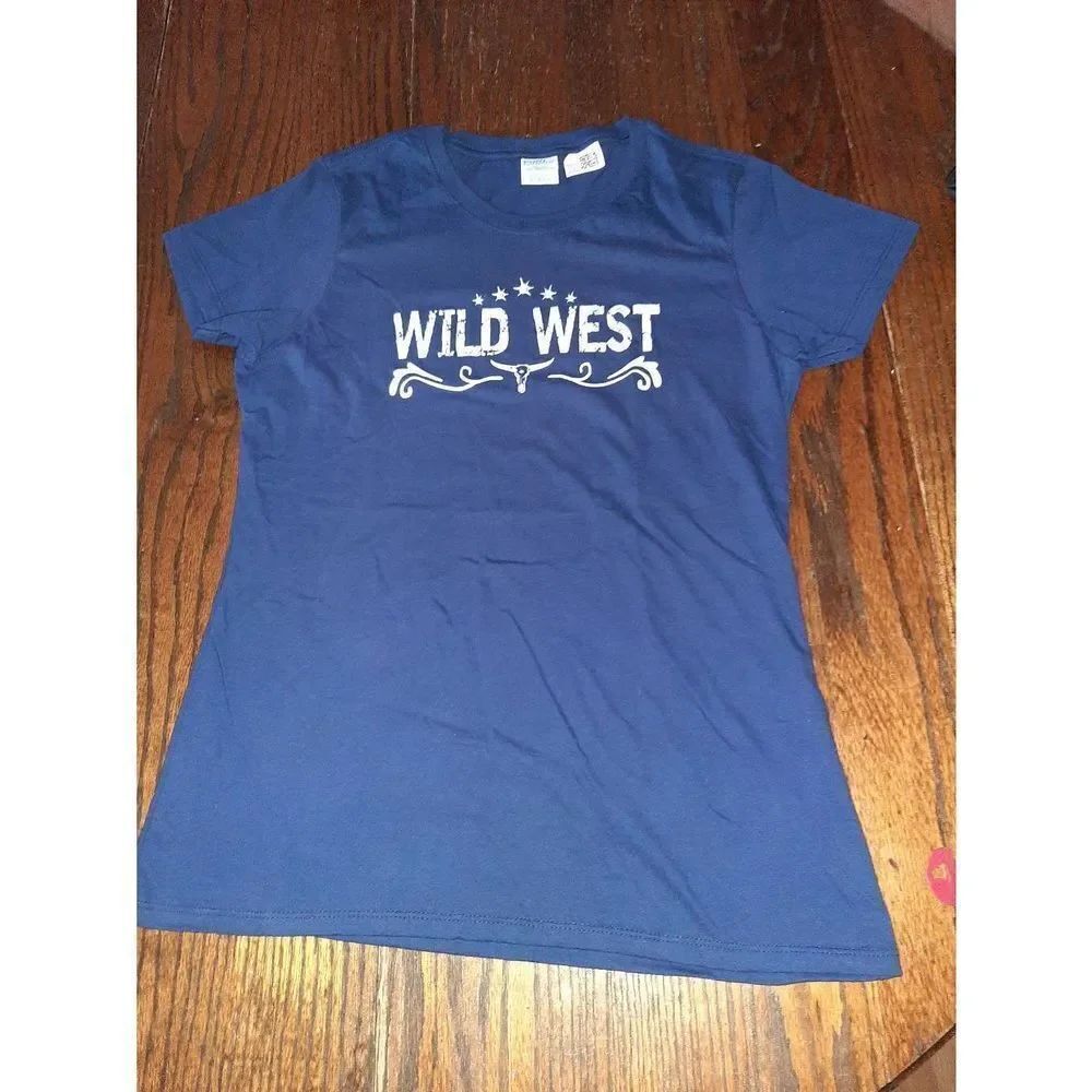 New Medium Blue White Wild West Steer Short Sleeve Port & Co Tee Tshirt Top